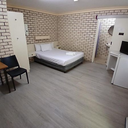 Alfa Motel กิลแกนดรา ภายนอก รูปภาพ