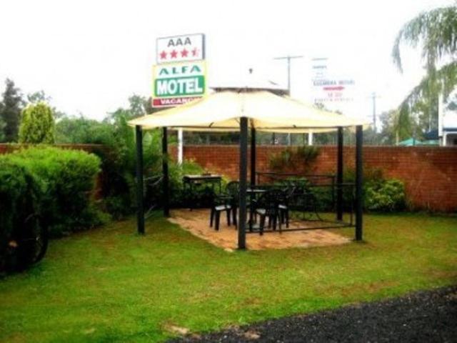 Alfa Motel กิลแกนดรา ภายนอก รูปภาพ